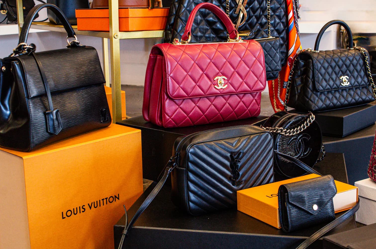 How to Spot a Fake Handbag Before Investing